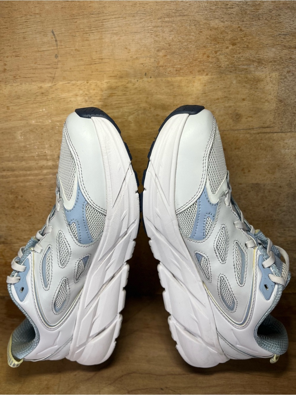 Hoka One One Clifton L Womens Size 9.5 Lifestyle Shoes Sneakers White Gray - Picture 6 of 12
